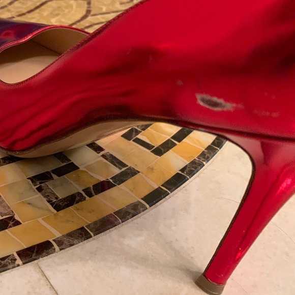 Gianvito Rossi Red Metallic Leather Pumps - Picture 6 of 6